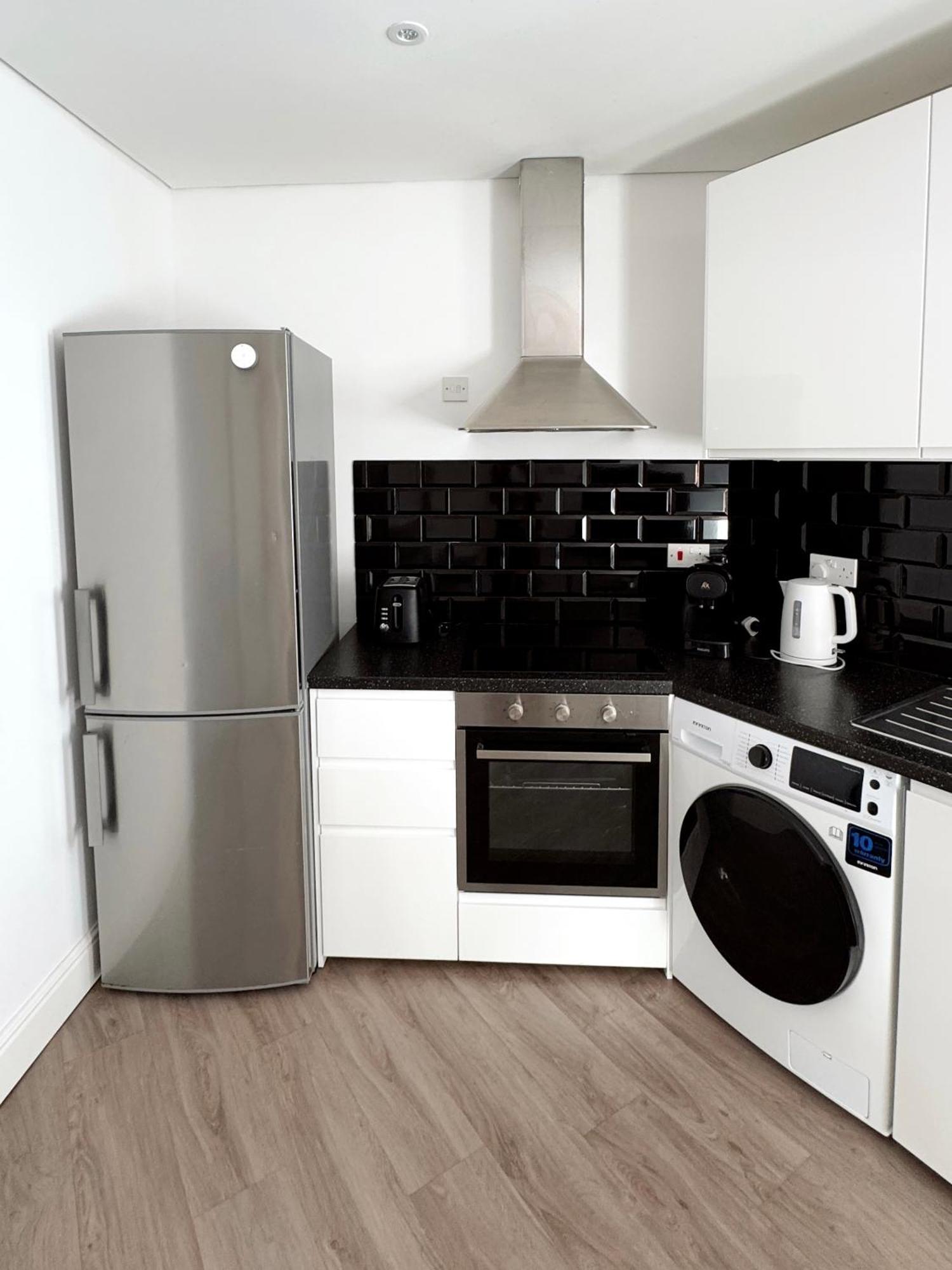 Modern City Centre Two Bedroom Windsor Apartment - Grand Central House Gibraltar Zewnętrze zdjęcie