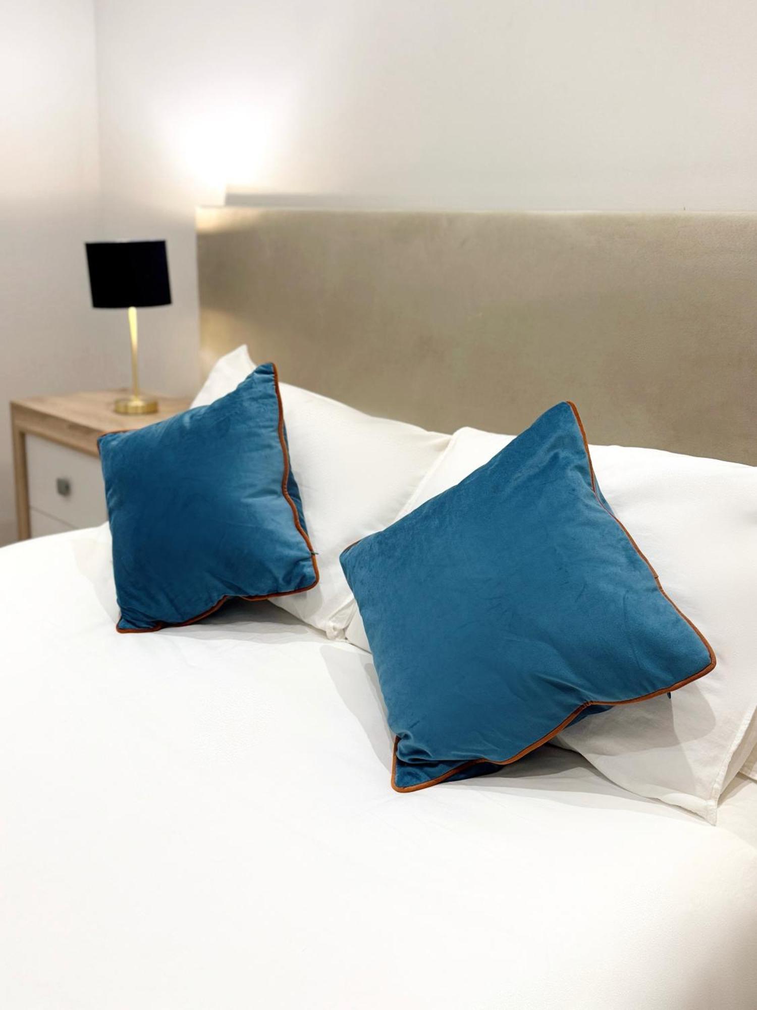 Modern City Centre Two Bedroom Windsor Apartment - Grand Central House Gibraltar Zewnętrze zdjęcie